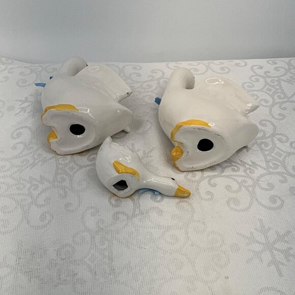 Ceramic Goose Figurine Set With Blue Ribbon Accents - Picture 8 of 10